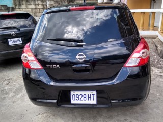 2011 Nissan tiida hatchback for sale in St. Catherine, Jamaica