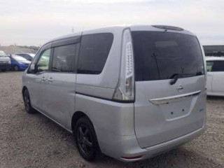 2013 Nissan Serena Hybrid for sale in Kingston / St. Andrew, Jamaica