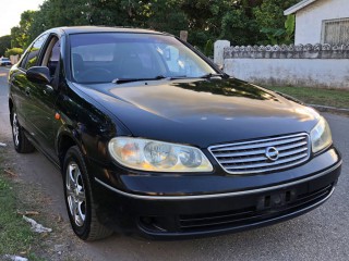 2005 Nissan sunny