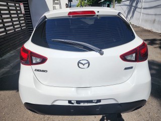 2016 Mazda Demio