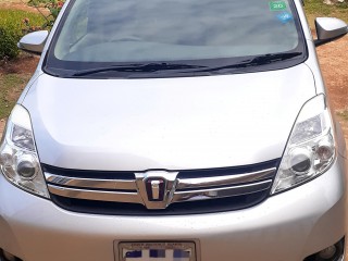 2014 Toyota Isis for sale in Manchester, Jamaica