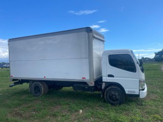 2009 Mitsubishi Fuso Canter for sale in St. Catherine, Jamaica