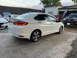 2015 Honda Grace for sale in Kingston / St. Andrew, Jamaica