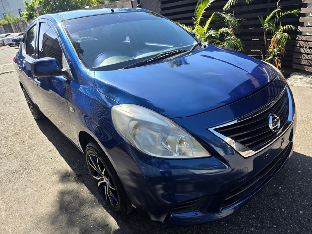 2013 Nissan Versa for sale in Kingston / St. Andrew, Jamaica