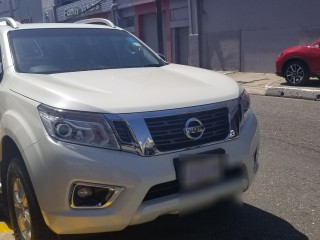 2015 Nissan Frontier for sale in Kingston / St. Andrew, Jamaica
