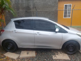 2012 Toyota Vitz