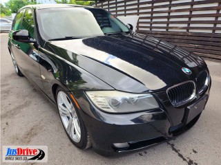 2011 BMW 323i