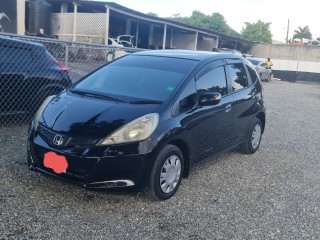 2013 Honda Fit 
$1,250,000