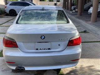 2006 BMW 523i