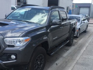 2017 Toyota Tacoma for sale in Kingston / St. Andrew, Jamaica