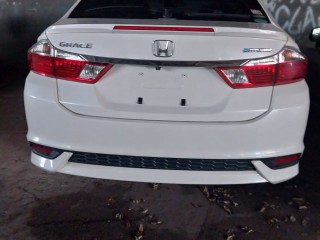 2017 Honda Grace