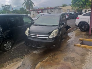 2011 Toyota Isis for sale in Kingston / St. Andrew, Jamaica