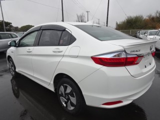 2017 Honda Grace Hybrid