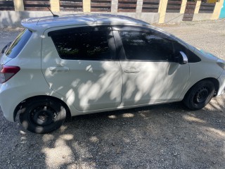 2012 Toyota Vitz