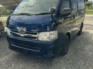 2012 Toyota Hiace