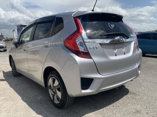 2016 Honda Fit Hybrid for sale in Kingston / St. Andrew, Jamaica