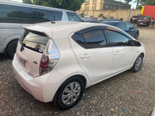 2012 Toyota Aqua for sale in Kingston / St. Andrew, Jamaica