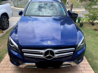 2019 Mercedes Benz GLC 200 for sale in Kingston / St. Andrew, 