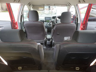 2010 Toyota Wish Z Monotone Sports Edition for sale in Kingston / St. Andrew, Jamaica