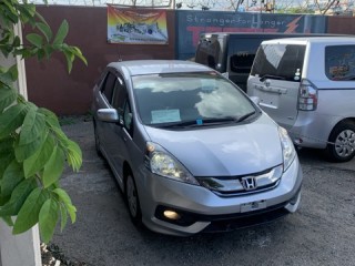 2014 Honda Fit shuttle for sale in Kingston / St. Andrew, Jamaica