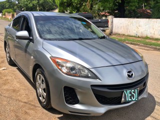 2012 Mazda Axela