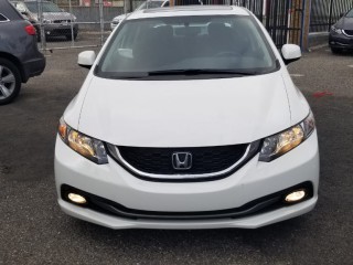 2013 Honda Civic 5 spd man for sale in Kingston / St. Andrew, Jamaica