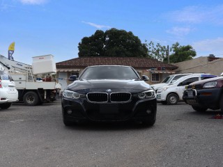 2017 BMW 320