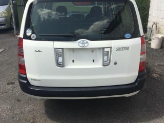 2013 Toyota Succeed for sale in Kingston / St. Andrew, Jamaica