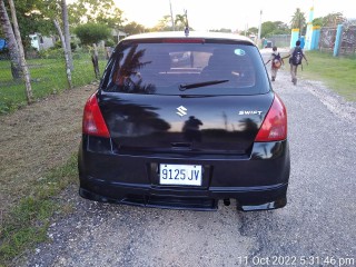 2005 Suzuki Swift