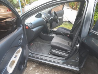 2011 Toyota Yaris 1300cc for sale in Kingston / St. Andrew, Jamaica