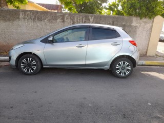 2013 Mazda Demio