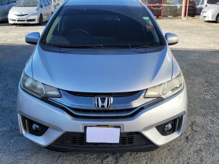 2015 Honda Fit Hybrid 
$1,450,000