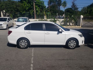 2014 Toyota Corolla Axio