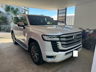 2023 Toyota Landcruiser