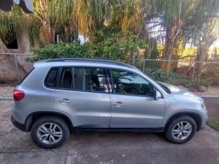 2012 Volkswagen Tiguan