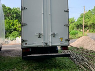 2013 Isuzu ELF for sale in Kingston / St. Andrew, Jamaica