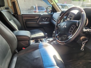 2017 Mitsubishi PAJERO
$4,390,000