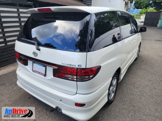 2003 Toyota Estima