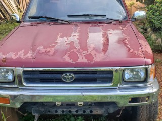 1990 Toyota Pickup