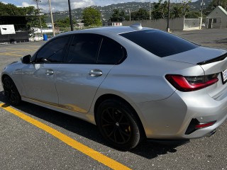 2020 BMW 330i