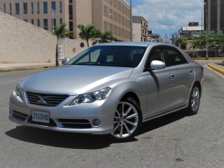 2010 Toyota TOYOTA MARK X PREMIUM for sale in Kingston / St. Andrew, Jamaica