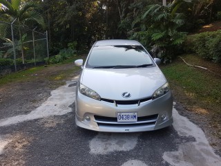 2011 Toyota Wish for sale in Portland, Jamaica