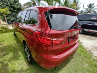 2015 BMW 220i