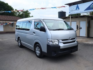 2015 Toyota Hiace Wagon