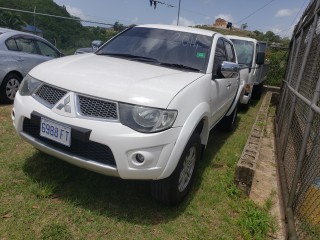 2014 Mitsubishi L200 for sale in Kingston / St. Andrew, Jamaica