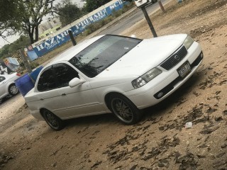 2004 Nissan Sunny