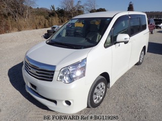 2014 Toyota Noah for sale in Kingston / St. Andrew, Jamaica