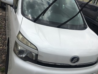 2013 Toyota Voxy for sale in St. Catherine, Jamaica