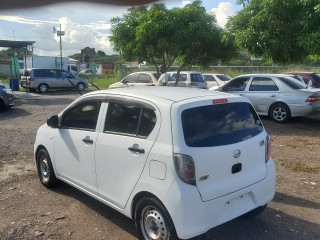 2013 Daihatsu Mira ES