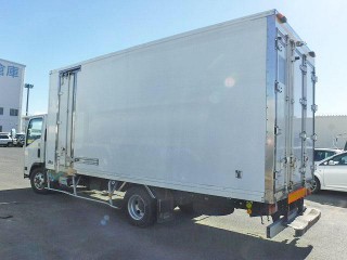 2010 Isuzu elf 7 ton freezer for sale in Kingston / St. Andrew, Jamaica